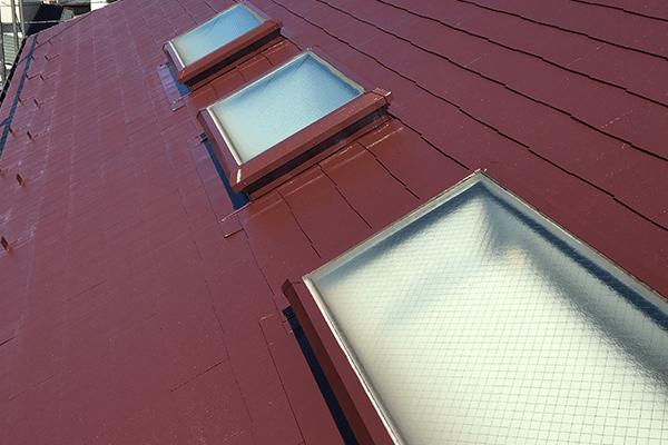 天窓工事 千葉の雨漏り修理 屋根工事なら 株式会社四葉建装