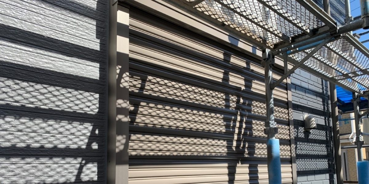 千葉県千葉市緑区　屋根塗装　防水工事　付帯部塗装　雨樋　車庫シャッター1 (1)
