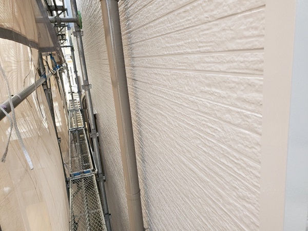 千葉県千葉市緑区　屋根塗装　防水工事　付帯部塗装　雨樋　車庫シャッター (2)