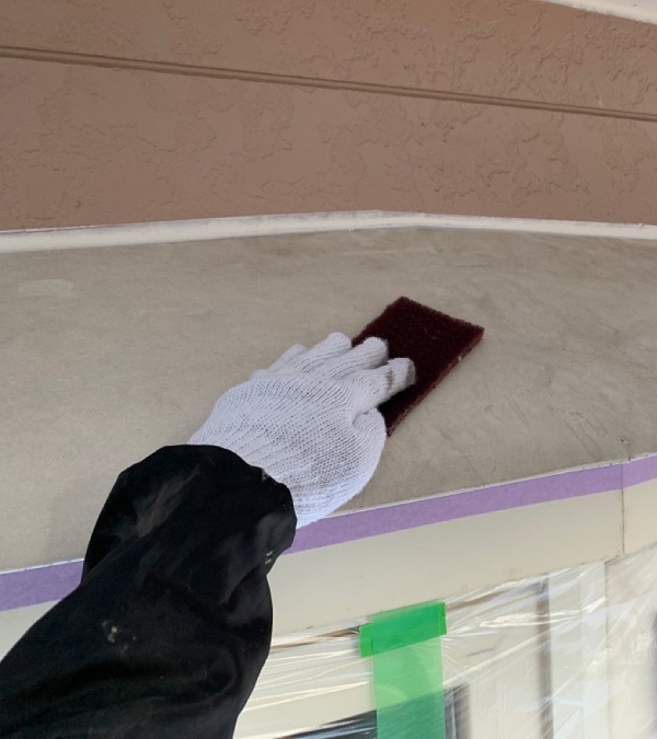 千葉県八千代市　屋根塗装　外壁塗装　付帯部塗装　霧除け(庇)塗装 (1)