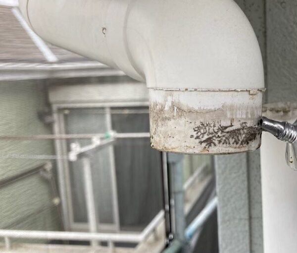 千葉県四街道市　K様邸　屋根重ね葺き工事・外壁塗装　雨樋補修　雨樋が引き起こすトラブルとは (3)