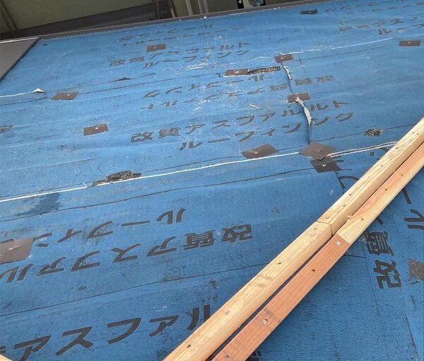 千葉県四街道市　K様邸　屋根重ね葺き工事・外壁塗装　受け木　捨て板金設置 (6)