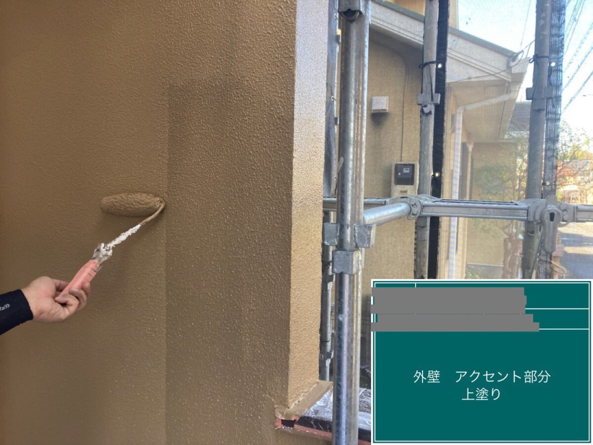 千葉県四街道市　O様邸　外壁塗装、アクセント部分・中塗り、上塗り（2）