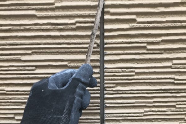 外壁コーキングとは？役割や種類について解説