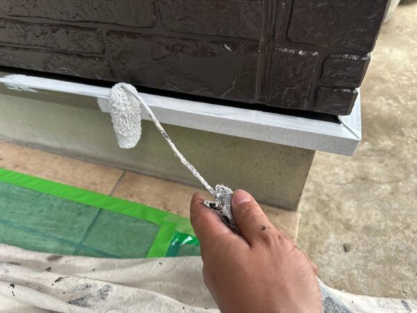 千葉県千葉市中央区　S様邸　付帯部塗装　水切り　下塗り・錆止め塗装