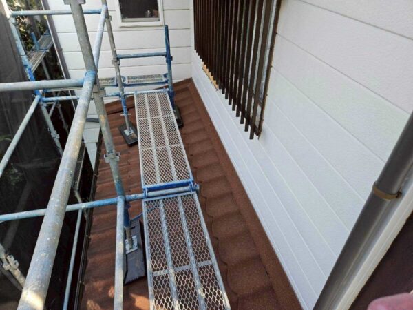 千葉県千葉市緑区 S様邸 屋根塗装工事 屋根塗装では足場は不可欠!