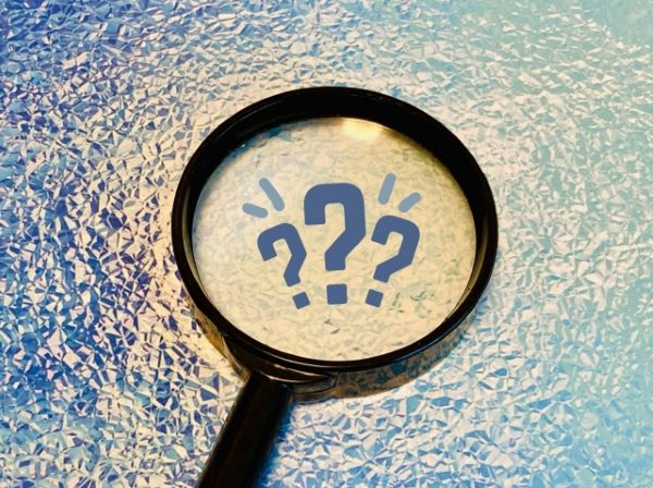 外壁クラックを見つけたらどうする?クラックの種類や原因、補修方法を解説