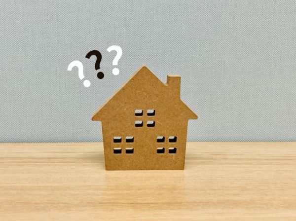 屋根リフォームには何がある?塗装・カバー工法・葺き替えの特徴やメリット・デメリットを解説