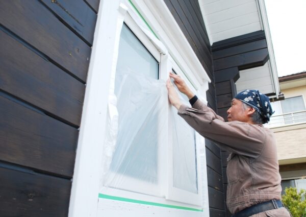 外壁塗装の養生は本当に必要?省略できない理由と施工箇所を解説