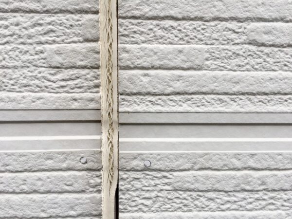 サイディング外壁のメンテナンス方法とは?劣化を放置すると危険?