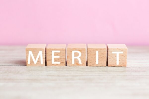 外壁タイルに塗装は本当に必要ないの?メンテナンスの正しい知識