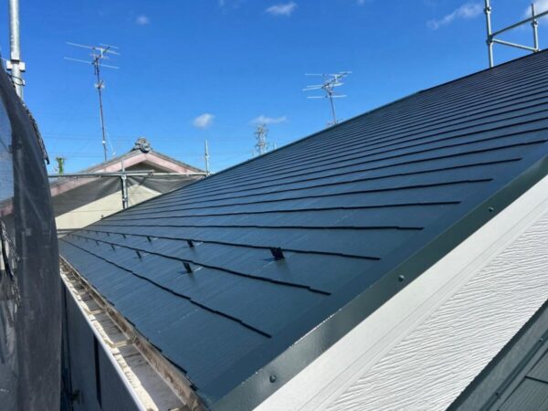 千葉県四街道市 S様邸 屋根塗装工事 適切な下地処理によって耐久性の高い屋根に