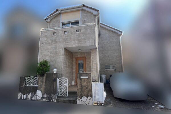 千葉県千葉市　I様　外壁塗装・ベランダ防水工事　汚れが消えて明るい外観に